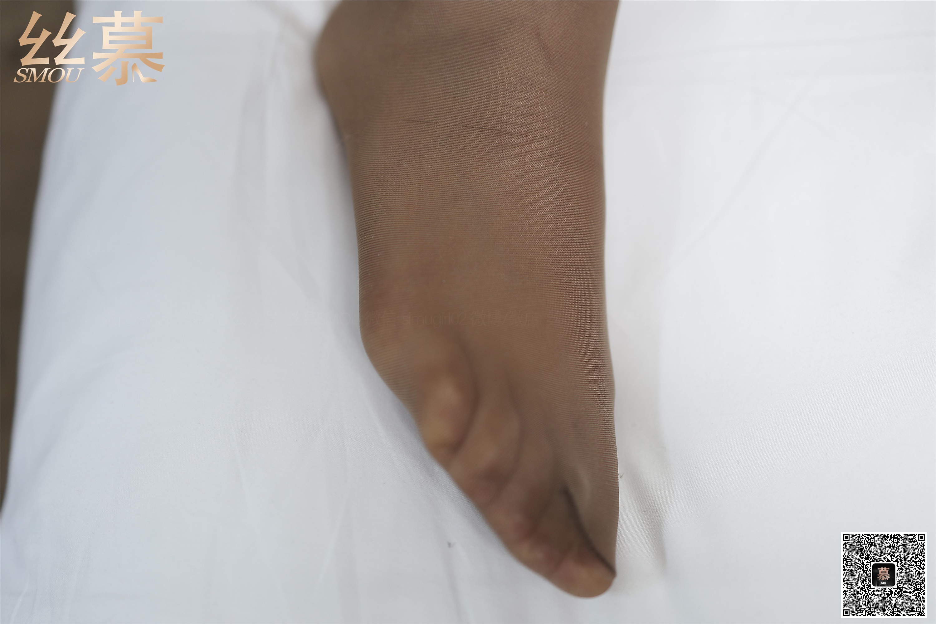 丝慕写真 特写集 TX073 芝芝《白领咖啡丝》